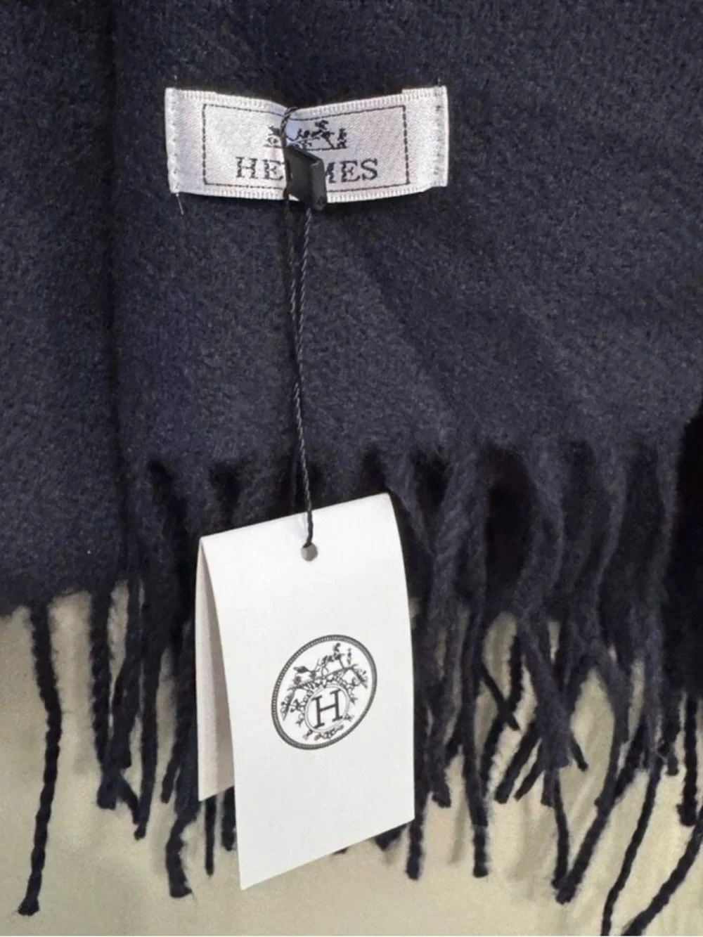 Hermes Navy Blue Soft Cashmere Fringe Scarf Authentic GORGEOUS - Picture 6 of 7
